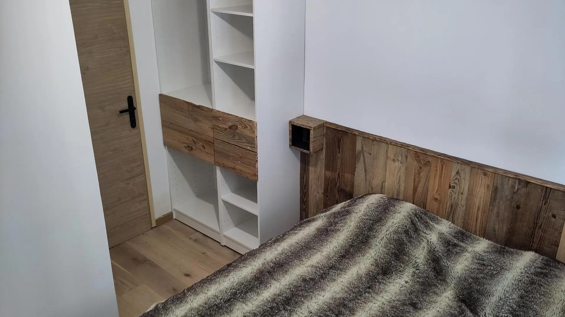 Apartment Appartement Chaleureux 2 Chambres 4-6 Pers Montgenevre France