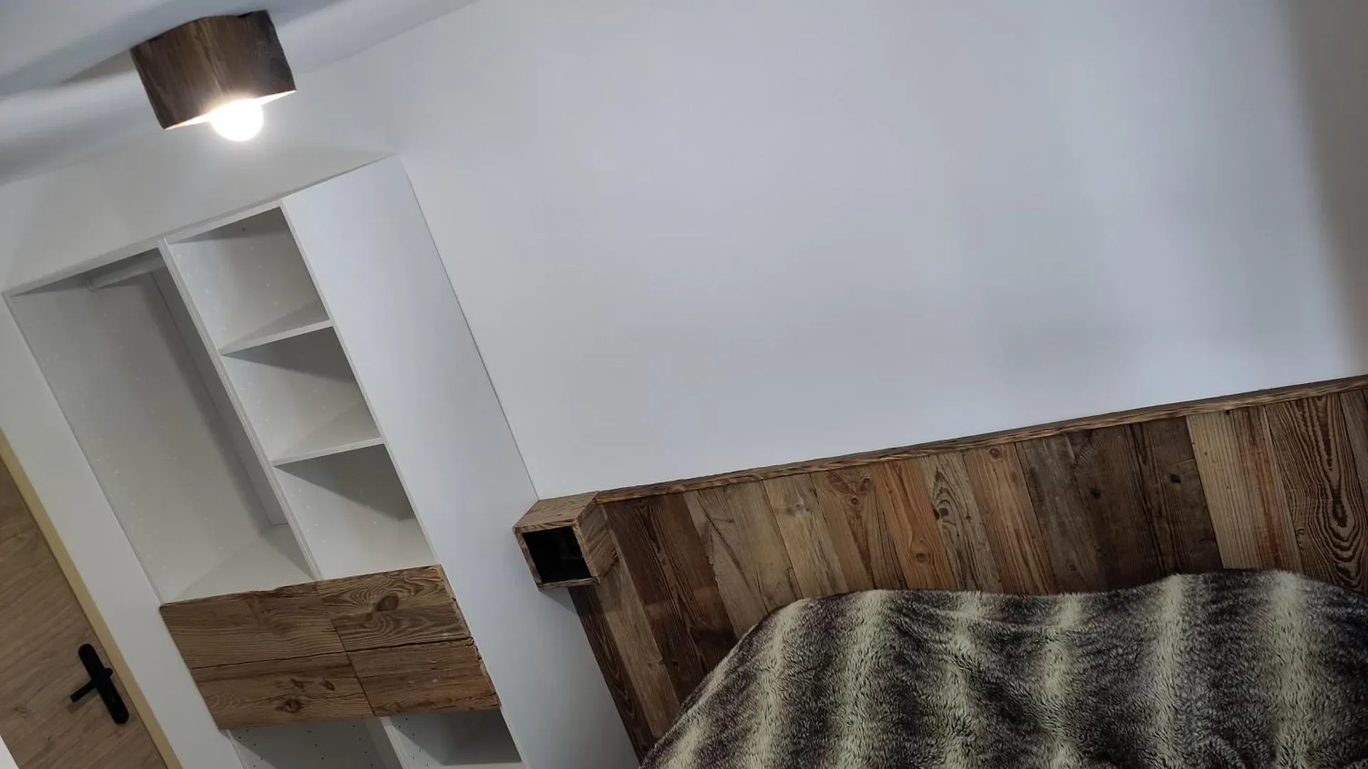 Appartement Chaleureux 2 Chambres 4-6 Pers Montgenevre