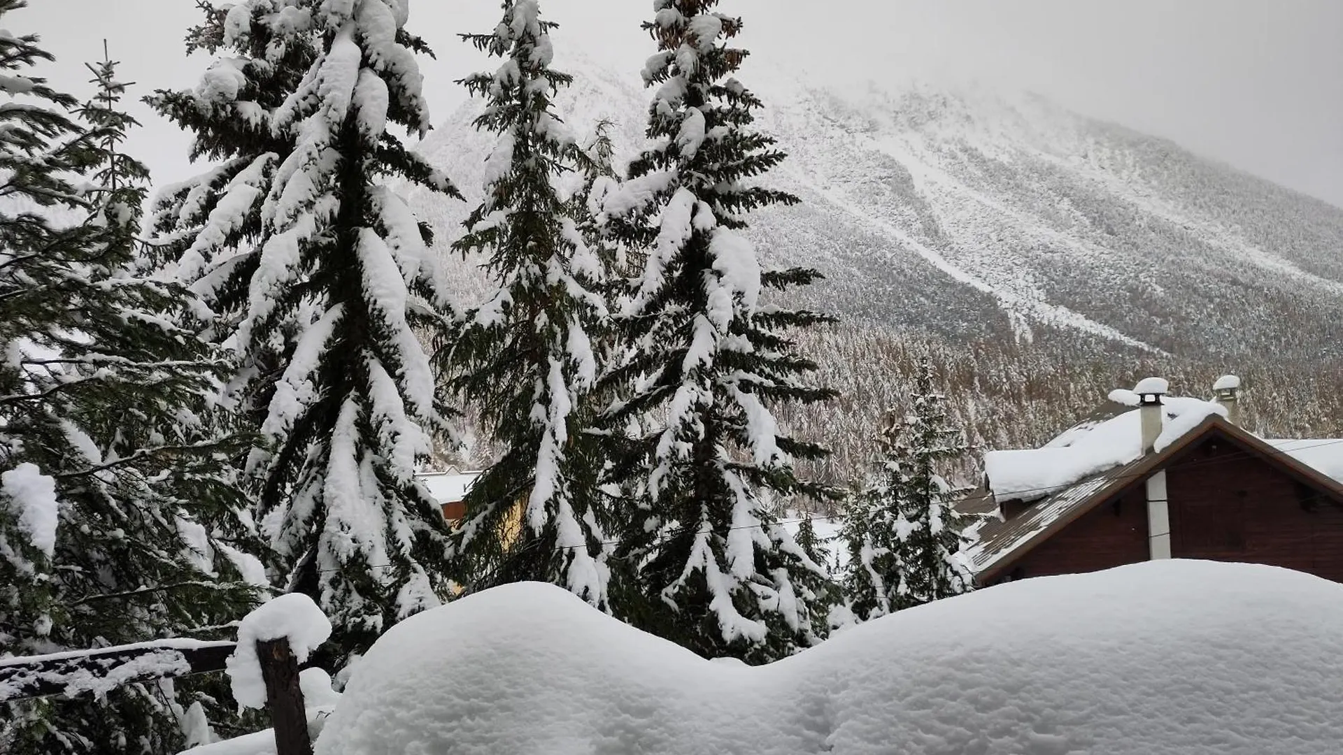 Appartement Chaleureux 2 Chambres 4-6 Pers Montgenevre